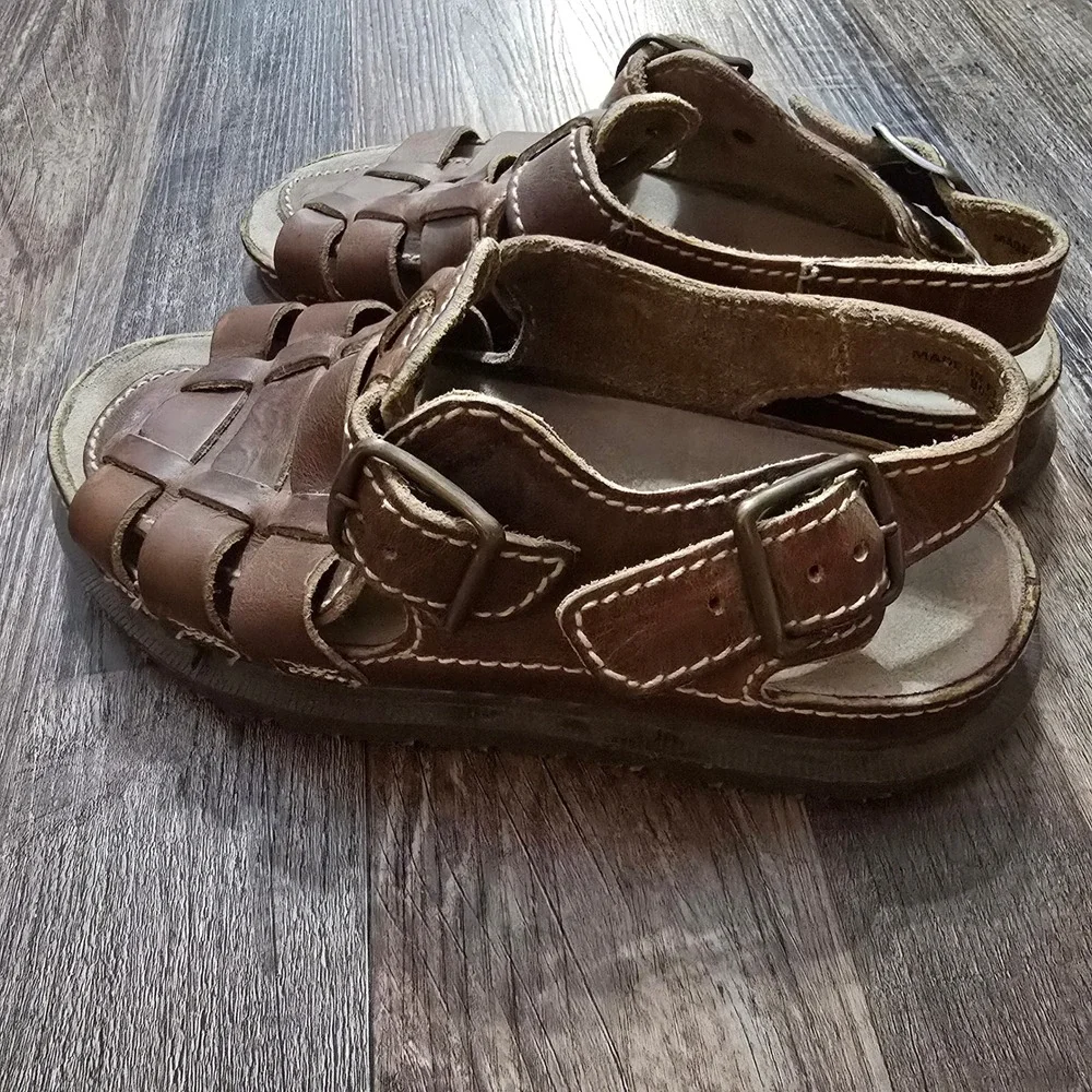 Dr. Martens Vintage Fisherman Sandals Mens 7 Brown Leather Caged Buckle Grunge